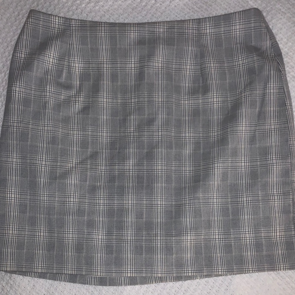 Plaid skirt, double lined, above the knee